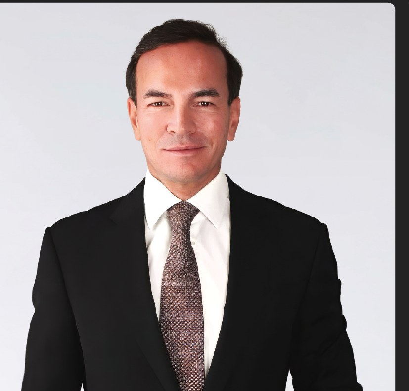 Dr. Robert Weik
